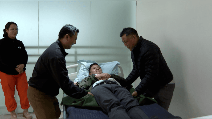 Caregivers learn safe manual handling as Bhutan’s population ages